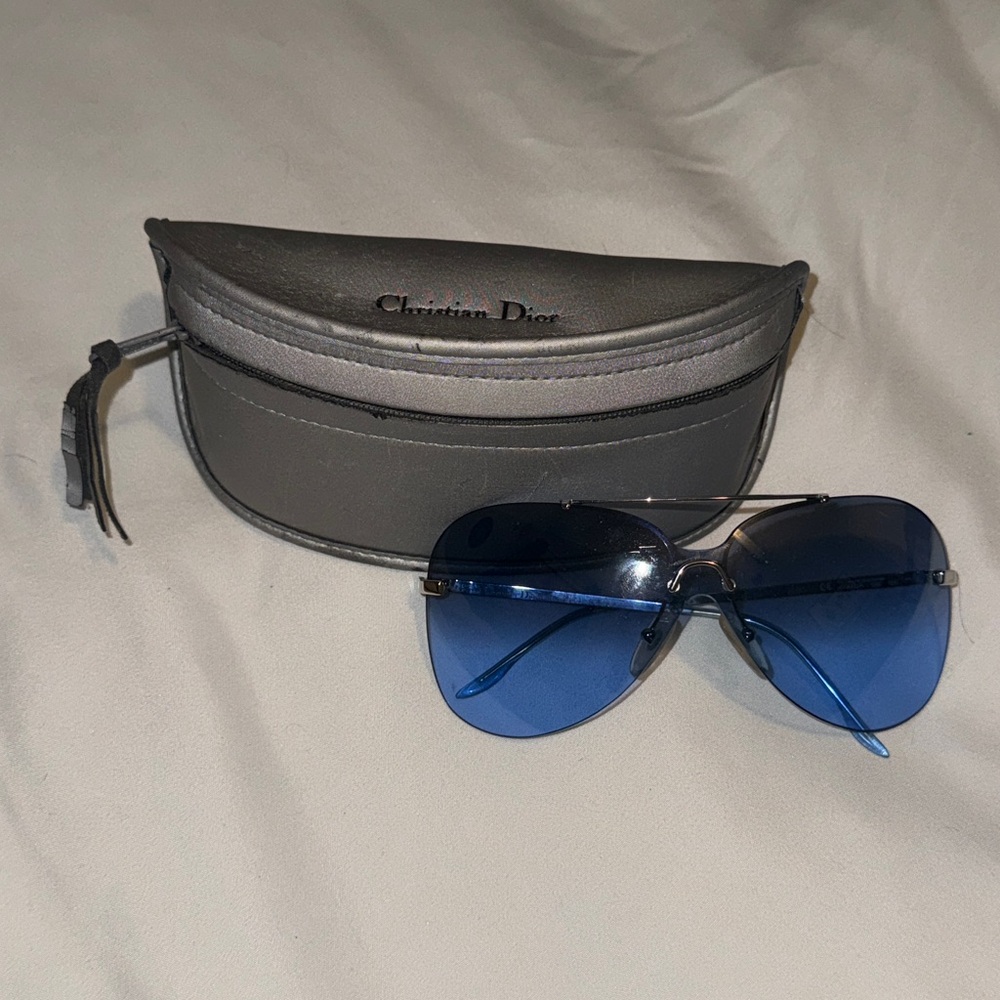 Vintage Y2K Dior “Aviator” Rimless Sunglasses Blue John Galliano Era 2000